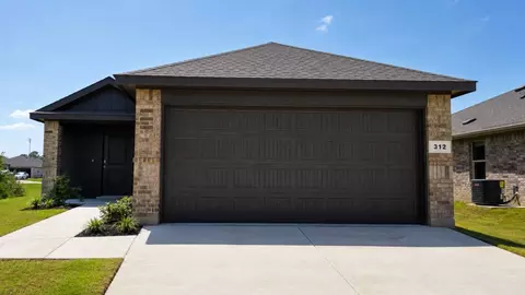 312 Wayland St, Keene, TX 76059