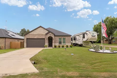 8112 Lakeshore Dr, Kemp, TX 75143