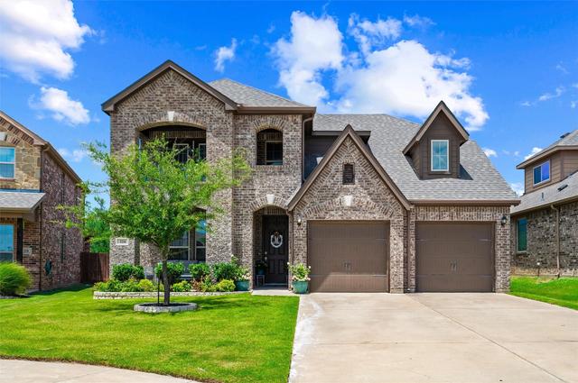 324 Hudson Ct, Kennedale, TX 76060