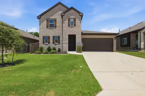 1136 Country Glen Dr, Godley, TX 76044