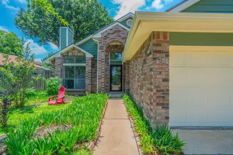 6506 Topaz Dr, Arlington, TX 76001
