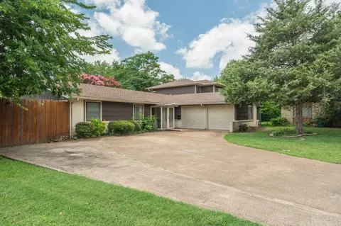 417 Keats Cir, Irving, TX 75061