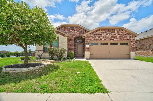 2529 Lavender Ln, Glenn Heights, TX 75154