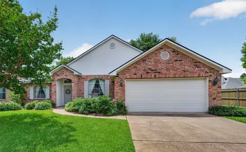 405 Hancock Dr, Bossier City, LA 71112