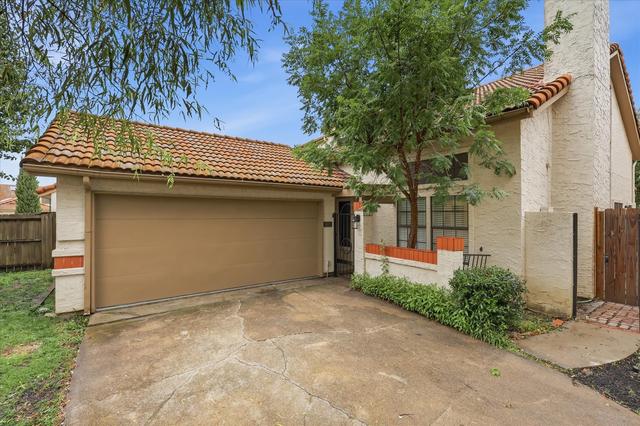 607 Mission Cir, Irving, TX 75063