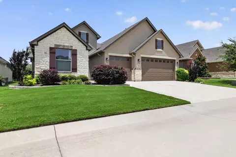 9508 Banded Iron Ln, Denton, TX 76207