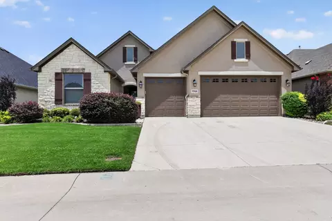 9508 Banded Iron Ln, Denton, TX 76207