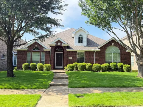 10755 Providence Dr, Frisco, TX 75035