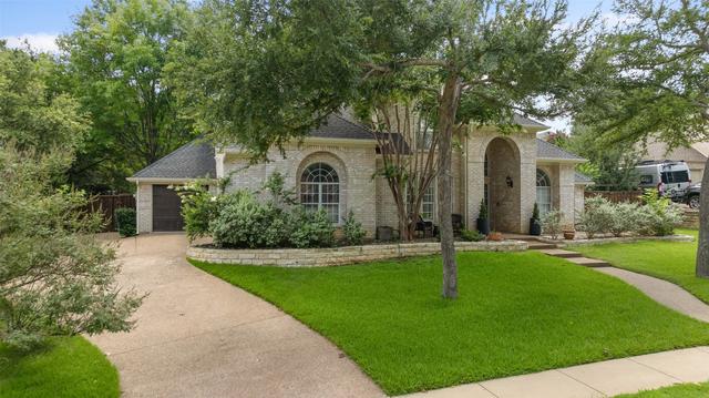 1610 Fairway Dr, Corinth, TX 76210