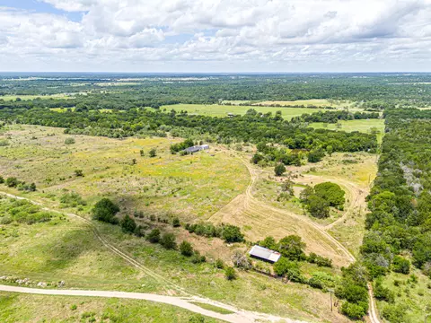 6222 SW County Rd 0050, Corsicana, TX 75110