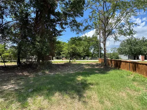 204 Kanakoa Dr, Tool, TX 75143 photo 14