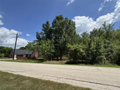 204 Kanakoa Dr, Tool, TX 75143 photo 3