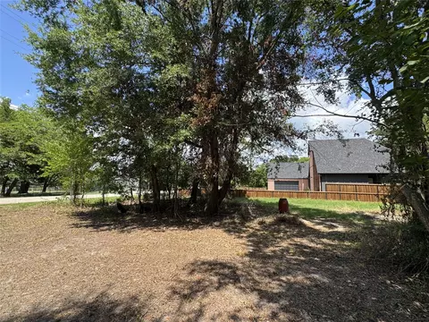 204 Kanakoa Dr, Tool, TX 75143 photo 9