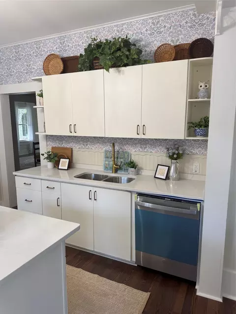 Kitchen - 514 Richardson St, Minden, LA 71055 photo 1 of 2