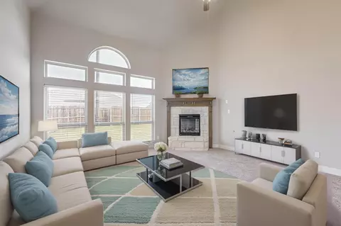 Living - 422 Crestview Dr, Midlothian, TX 76065 photo 1 of 5