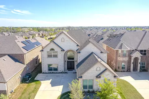 View/Area - 422 Crestview Dr, Midlothian, TX 76065 photo 1 of 2