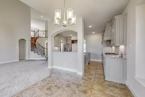 Entry Way - 422 Crestview Dr, Midlothian, TX 76065 photo 3 of 3