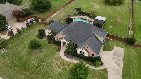 3220 Baylor Blvd, Midlothian, TX 76065
