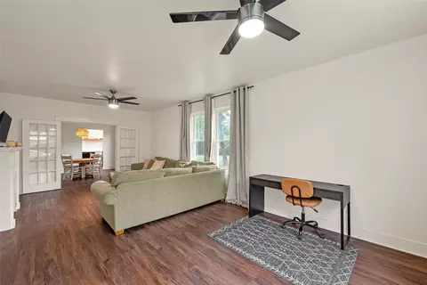 1609 Reuter Ave, Waco, TX 76708 photo 4