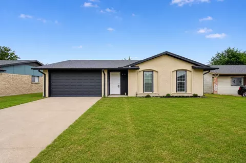 1005 Glenhaven Dr, Hutchins, TX 75141