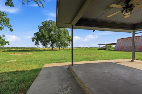 976 County Road 4070, Ector, TX 75439 photo 23