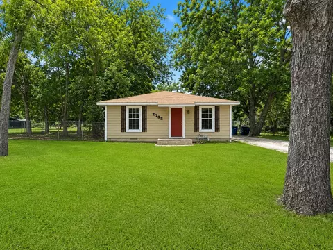 2732 W Collin St, Corsicana, TX 75110