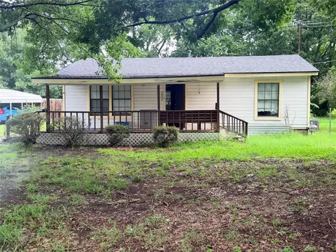 302 W Lamm St, Blue Ridge, TX 75424