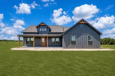 1150 Doss Rd, Millsap, TX 76066