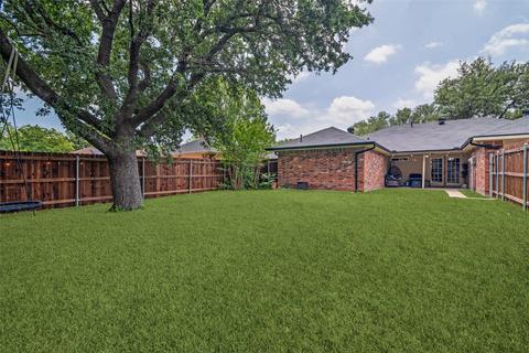Exterior - 3701 Christopher Dr, Rowlett, TX 75088 photo 4 of 5