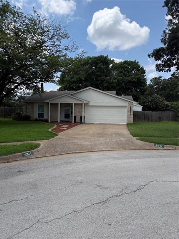 2611 Buck Trl, Euless, TX 76039