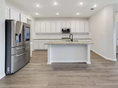Kitchen - 14212 Borealis Dr, Haslet, TX 76052 photo 1 of 5