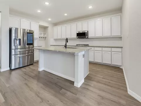 Kitchen - 14212 Borealis Dr, Haslet, TX 76052 photo 2 of 5