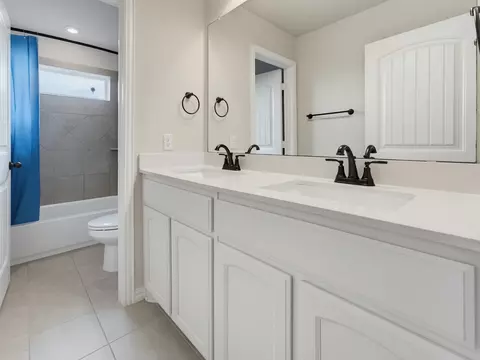 Bath - 14212 Borealis Dr, Haslet, TX 76052 photo 5 of 6