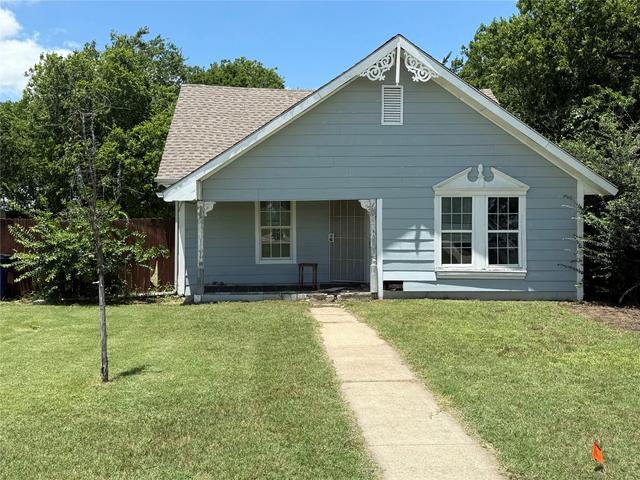 405 Eddies St, Ponder, TX 76259