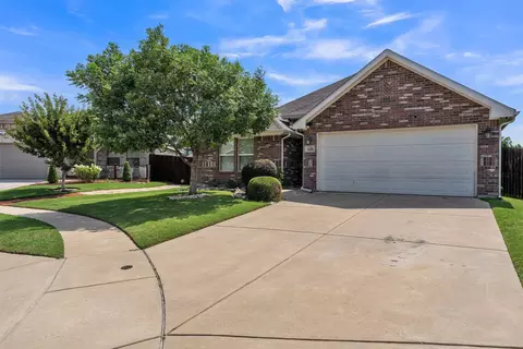 11209 Beechgrove Ct, Fort Worth, TX 76140