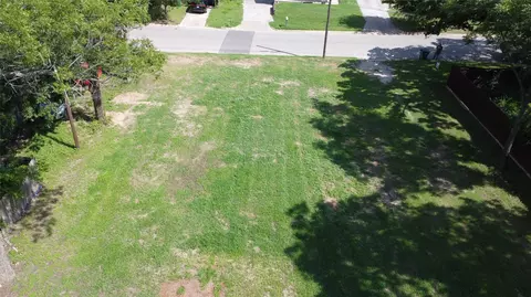 563 E Long St, Stephenville, TX 76401