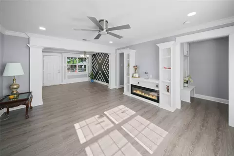309 Gray St, Henderson, TX 75652
