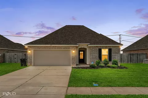 204 Berkshire Pl, Haughton, LA 71037