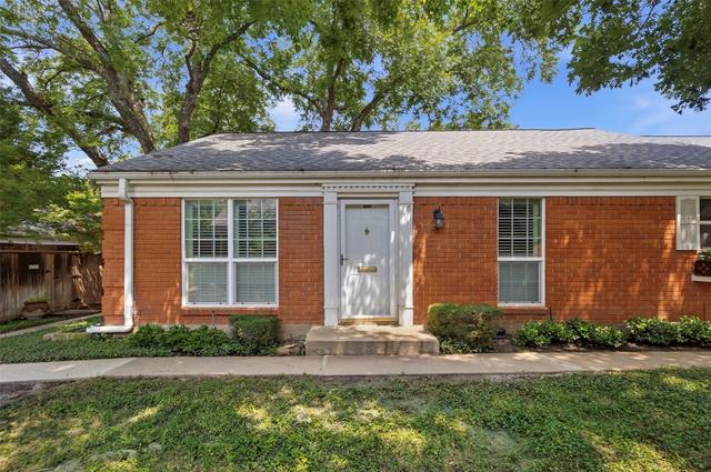 1333 Roaring Springs Rd #1333, Fort Worth, TX 76114