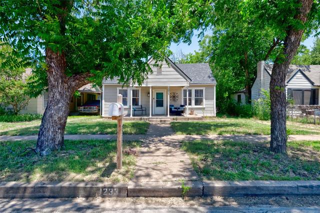 1233 Peach St, Abilene, TX 79602