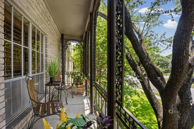 4312 Bellaire Dr S #203, Fort Worth, TX 76109