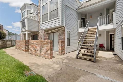 3406 Country Club Dr W #272, Irving, TX 75038