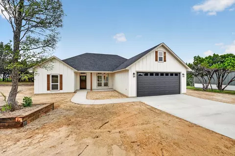 115 Hill Shadow Ln, Whitney, TX 76692