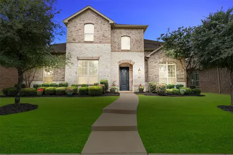 7813 Fallbrook Dr, Sachse, TX 75048