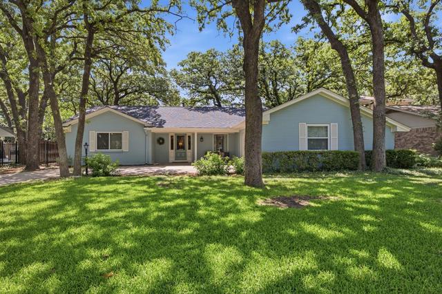 3022 Woodford Dr, Arlington, TX 76013