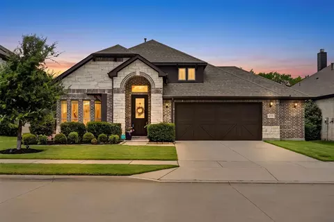 628 Lake Cove Dr, Little Elm, TX 75068