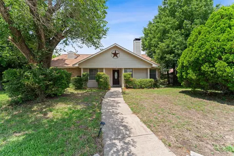 420 Whitney St, Cedar Hill, TX 75104