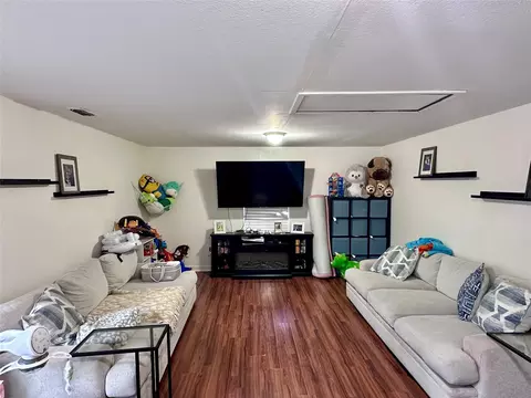5032 Goodman Ave, Fort Worth, TX 76107