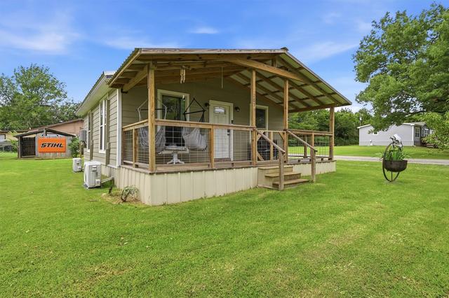 285 Sioux Dr, Gordonville, TX 76245
