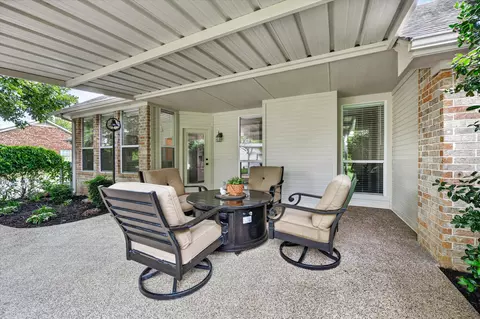 Exterior - 421 Ben Boyd Rd, Argyle, TX 76226 photo 6 of 7